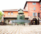 Cave de Clochemerle