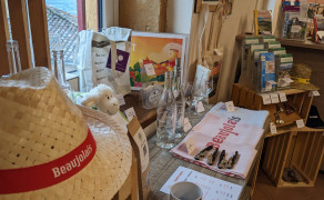 Boutique de l'antenne touristique de Oingt
