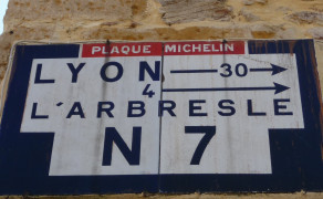 De la Voie Royale à la Nationale 7