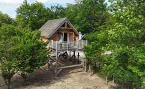 Cabane perchée Faon - DDLD