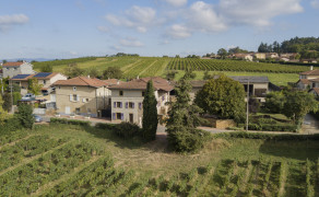 Aire de stationnement pour camping-cars du Domaine de Roche Cattin