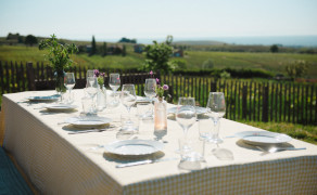Lunch in the vineyards of Lachat - Lunch