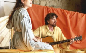 Une goutte dans le sable – Contes, histoires et tralala
