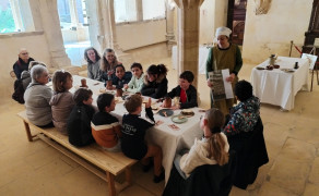 Atelier Famille : La table médiévale