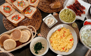 Le Brunch des Curieux – Le Beaujolais en famille dans les Pierres Dorées