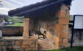 Parcours découverte des croix et lavoirs de Bully en VTT