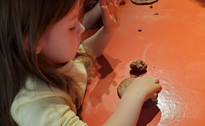 Pack entrée au musée + visite guidée + atelier Poterie